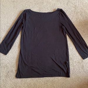 Black 3/4 length sleeve